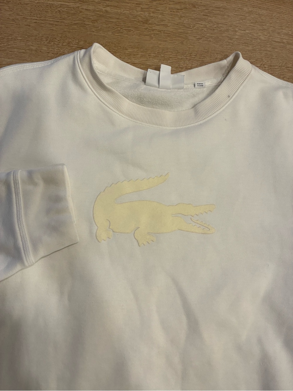 Lacoste Men’s White SH9258 Felt Crocodile Crew Neck Sweatshirt Size XL *FLAW